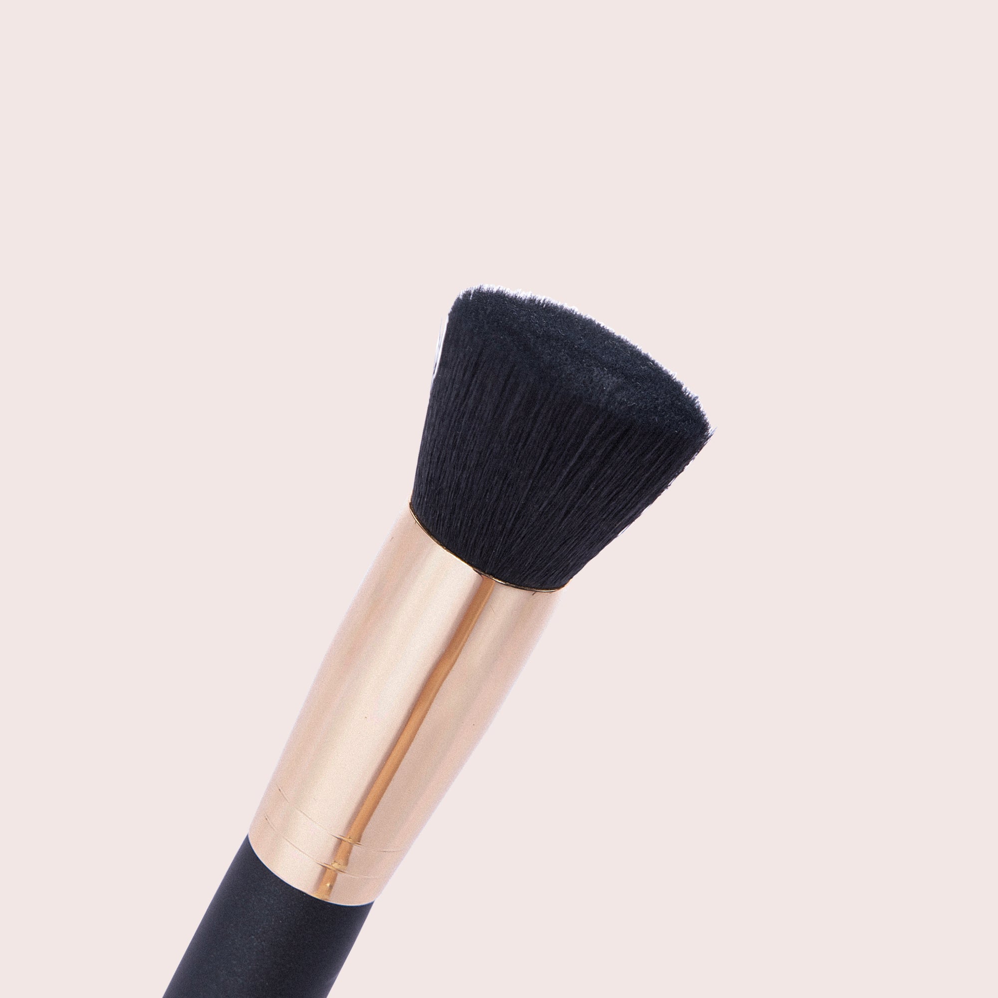 MARBL. Kabuki Brush