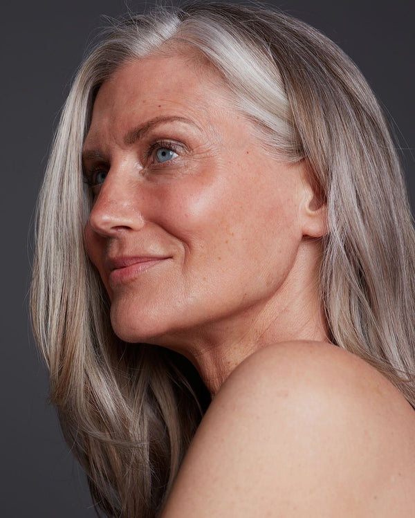 Woensdag tip: Mature Skin Edition! Vergeet niet dat less = more bij het aanbrengen van make-up.
